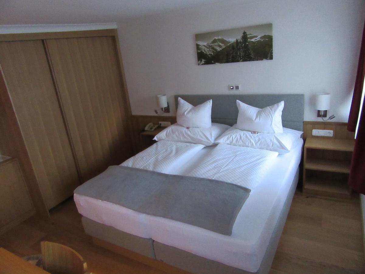 Haus Waldesruh Hotel Lech am Arlberg Ngoại thất bức ảnh