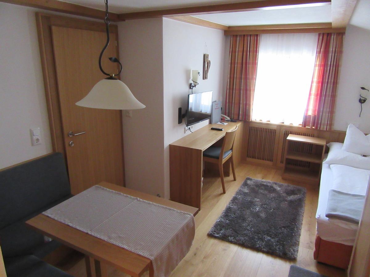 Haus Waldesruh Hotel Lech am Arlberg Ngoại thất bức ảnh